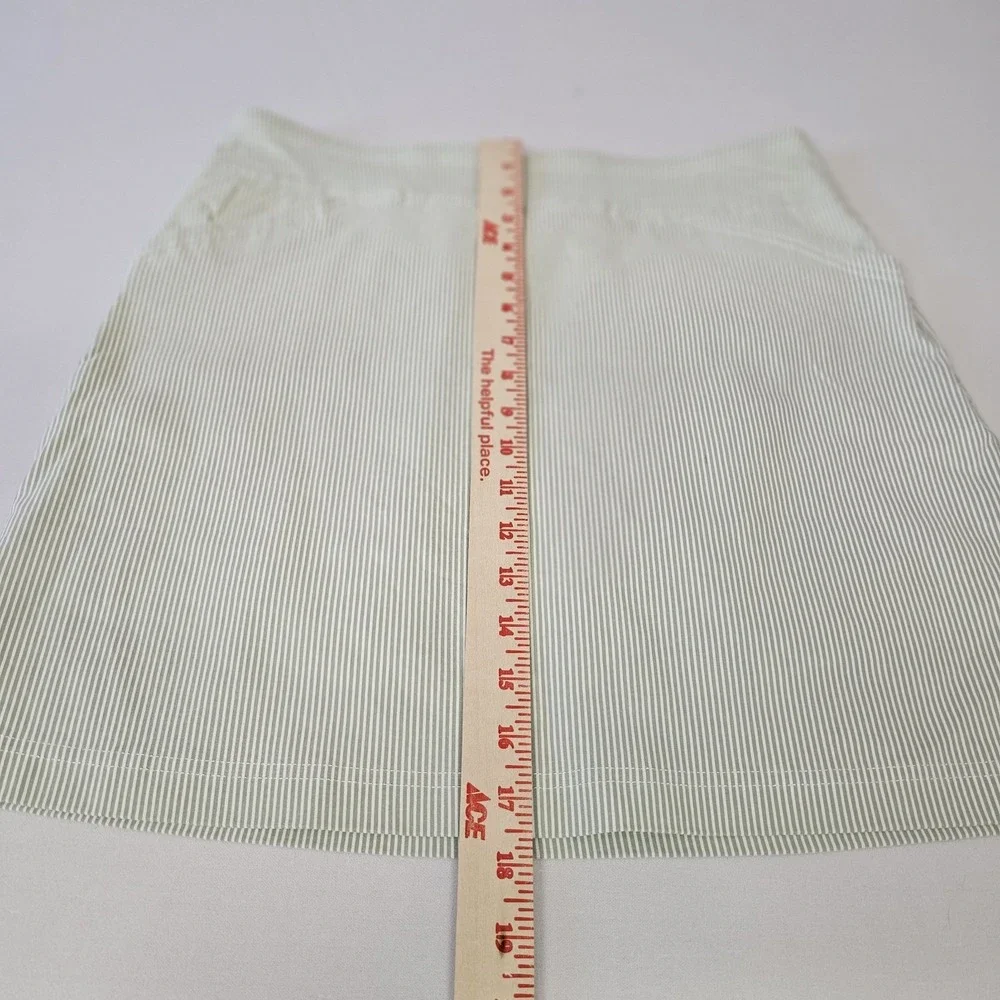 NWT Mario Serrani Ladies Medium‎ Tummy Control Skort Front Pockets Green Striped